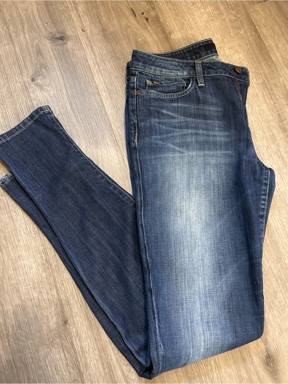 Joe's Jeans Women's Faded Indigo Skinny Jeans